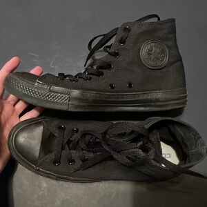 Black Converse Chuck Taylor High Tops - 7.5 M 9.5 W